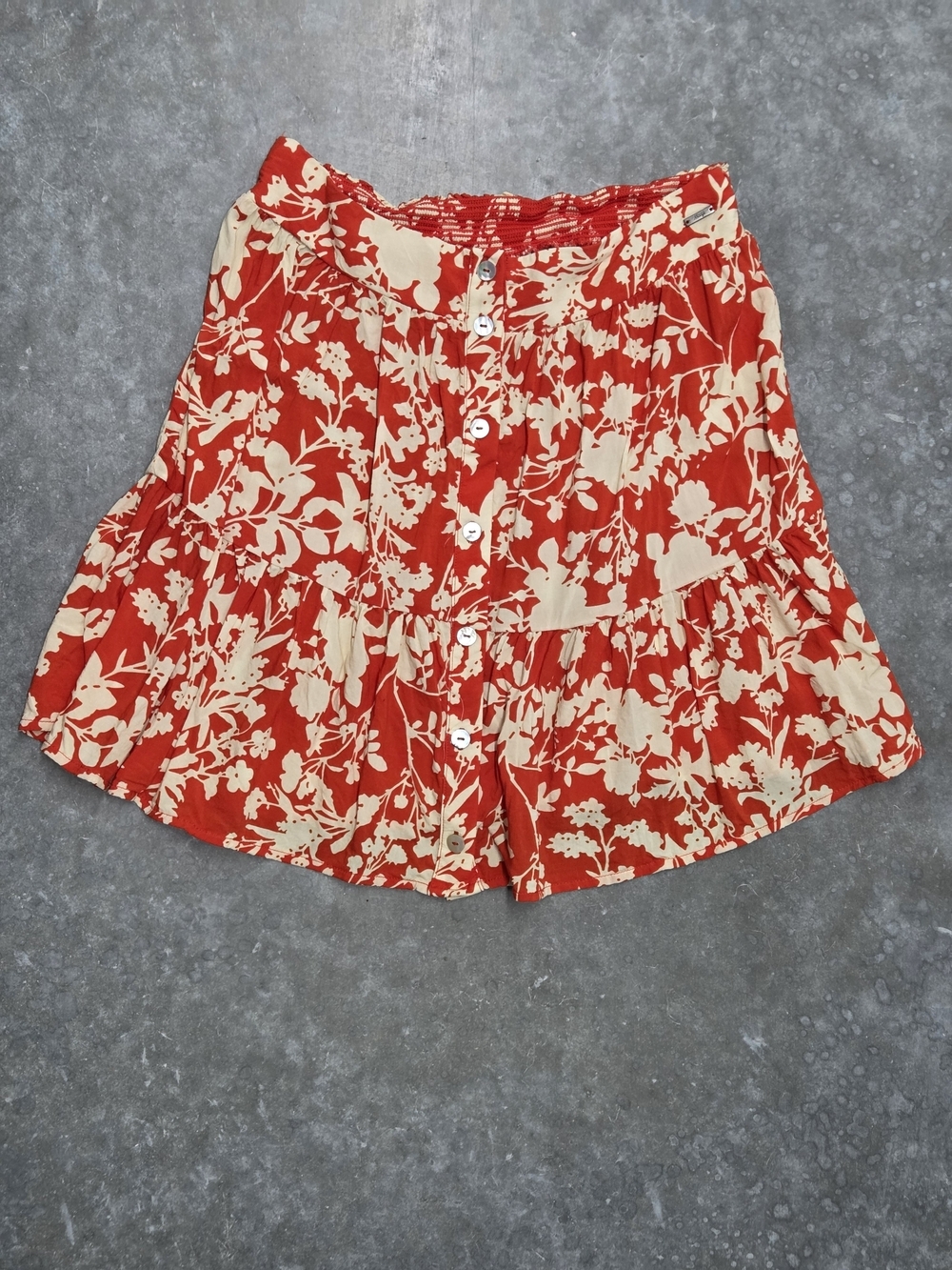 Maaji Red and Cream Floral Button-Front Mini Skirt Size M